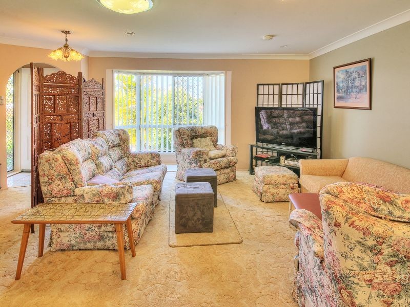 10 Curzon Street, Browns Plains QLD 4118