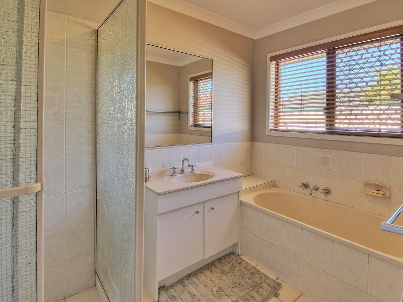 31 Moreton Street, Boronia Heights QLD 4124