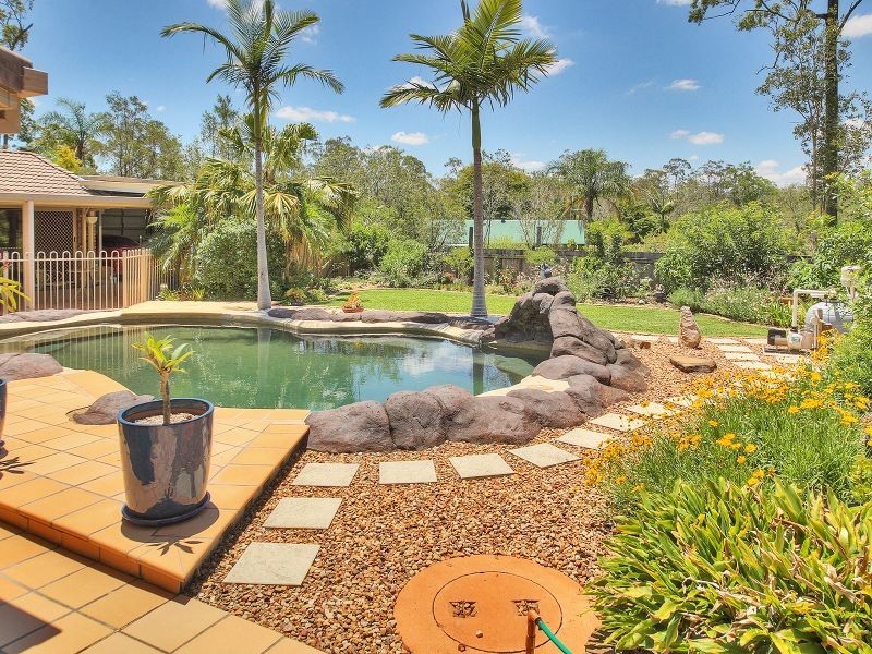 6 – 8 Leeuwin Court, Munruben QLD 4125