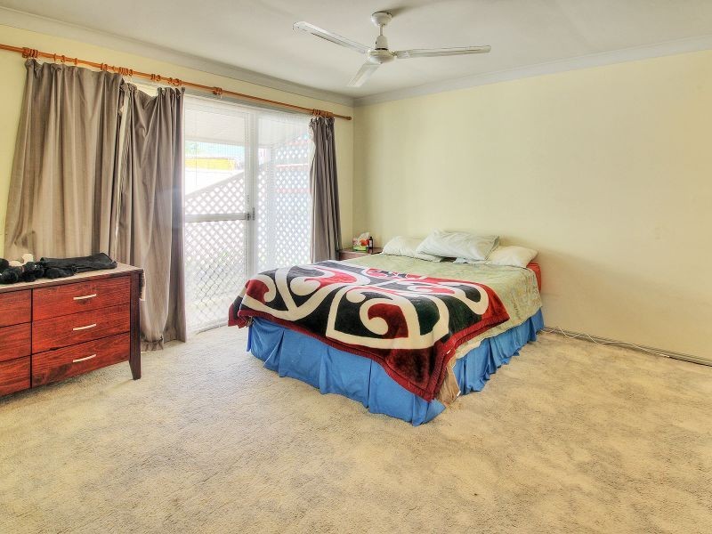 2 Kauri Court, Hillcrest QLD 4118