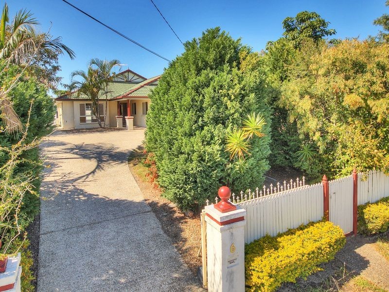 6 Matson Avenue, Regents Park QLD 4118
