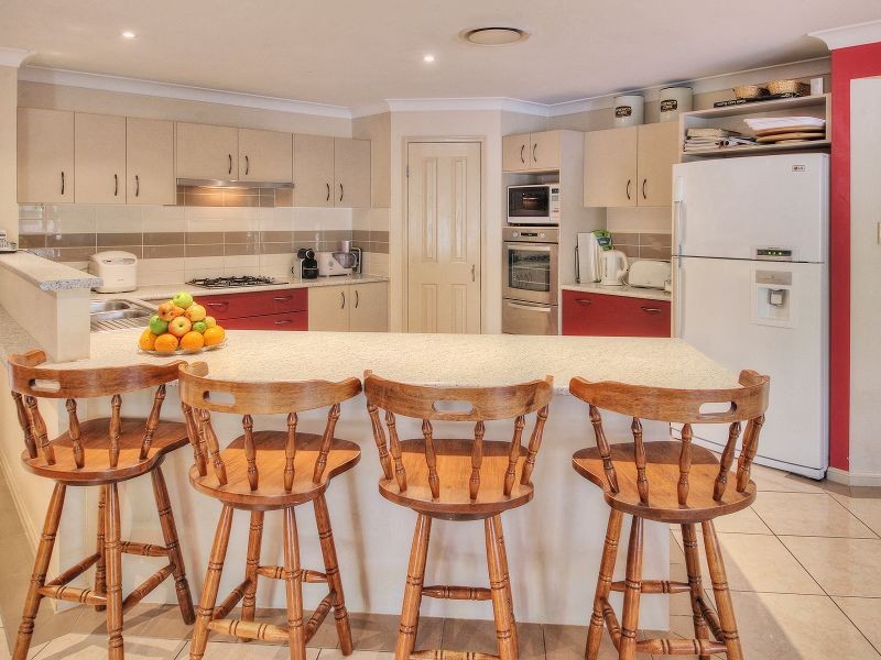 21 Dandenong Street, Forest Lake QLD 4078