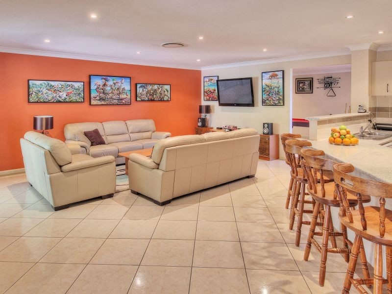 21 Dandenong Street, Forest Lake QLD 4078