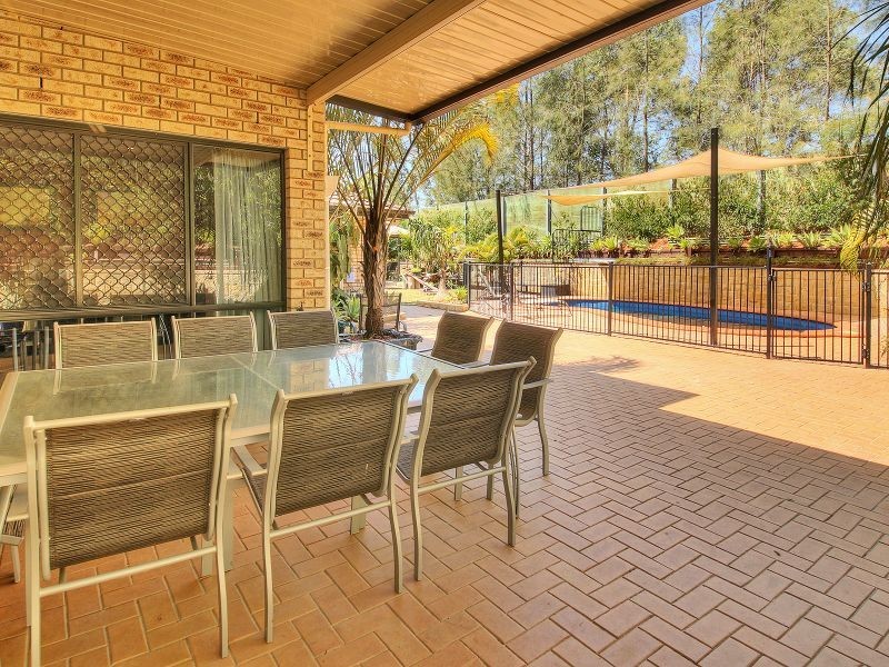 21 Dandenong Street, Forest Lake QLD 4078