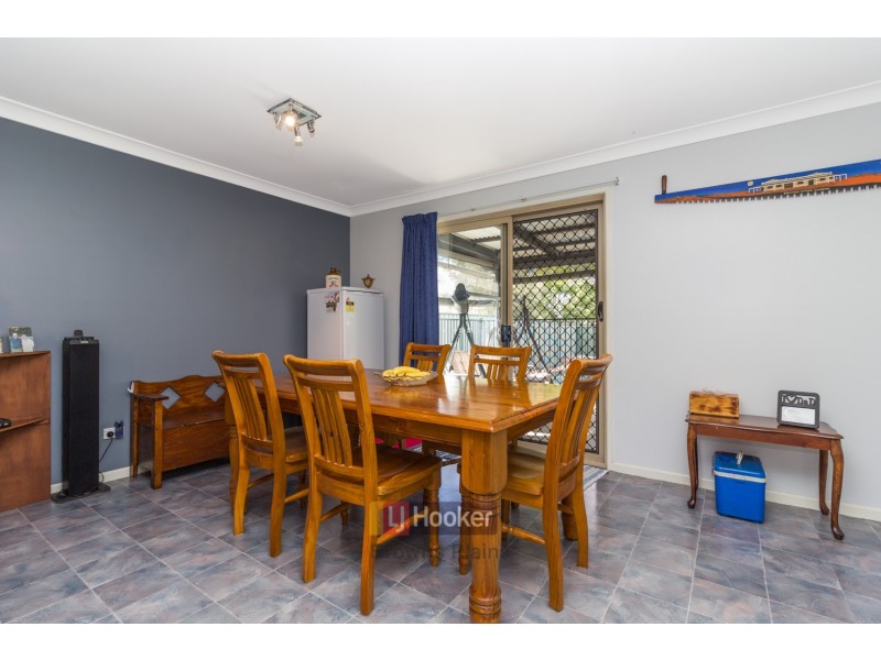 27 Ironwood Street, Crestmead QLD 4132