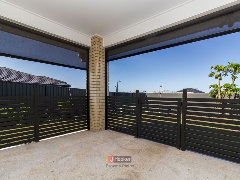 11 Thames Drive, Regents Park QLD 4118