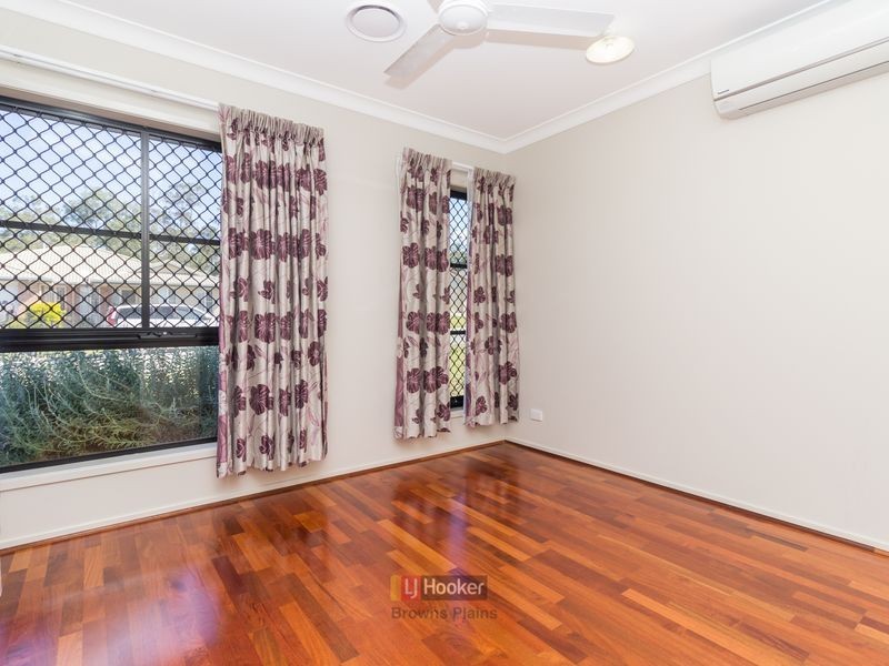 11 Thames Drive, Regents Park QLD 4118