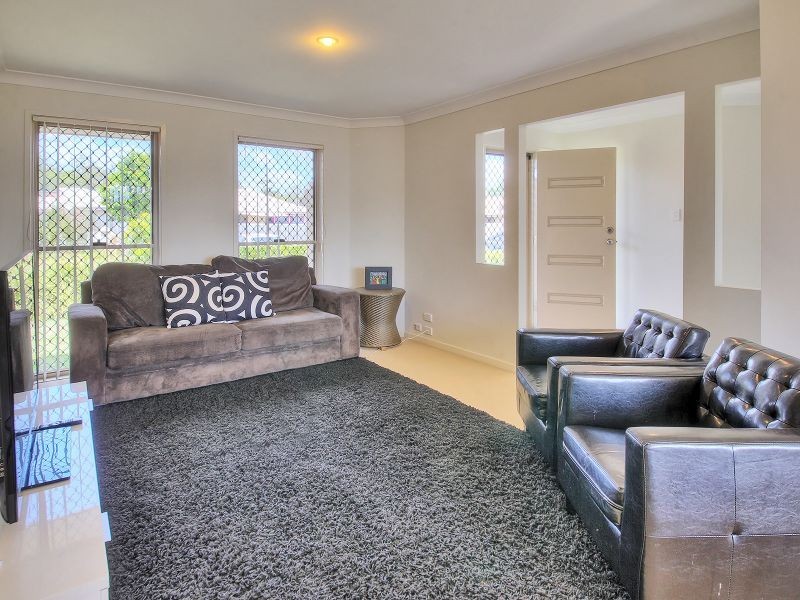 19 Webcke Avenue, Crestmead QLD 4132