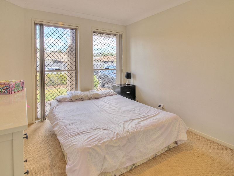 19 Webcke Avenue, Crestmead QLD 4132