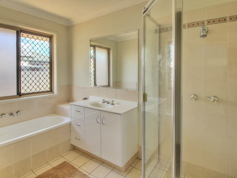 19 Webcke Avenue, Crestmead QLD 4132