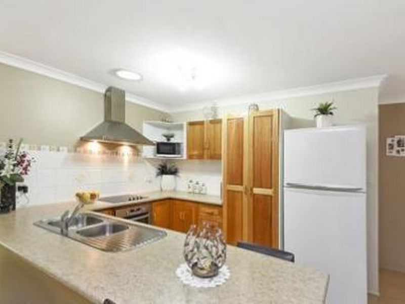 10 Greygum Court, Regents Park QLD 4118