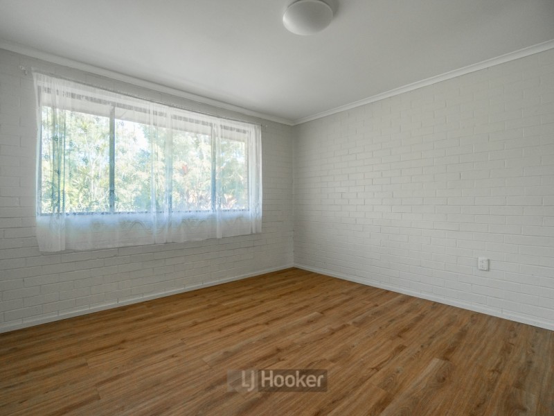 98 Station Road, Loganlea QLD 4131