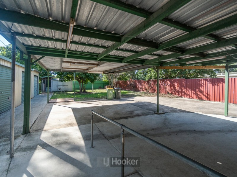 98 Station Road, Loganlea QLD 4131
