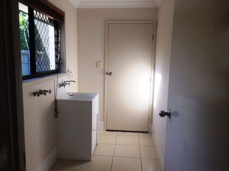 9 Sally Drive, Marsden QLD 4132