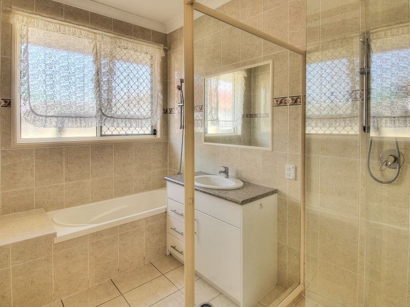 24 Howell Place, Drewvale QLD 4116