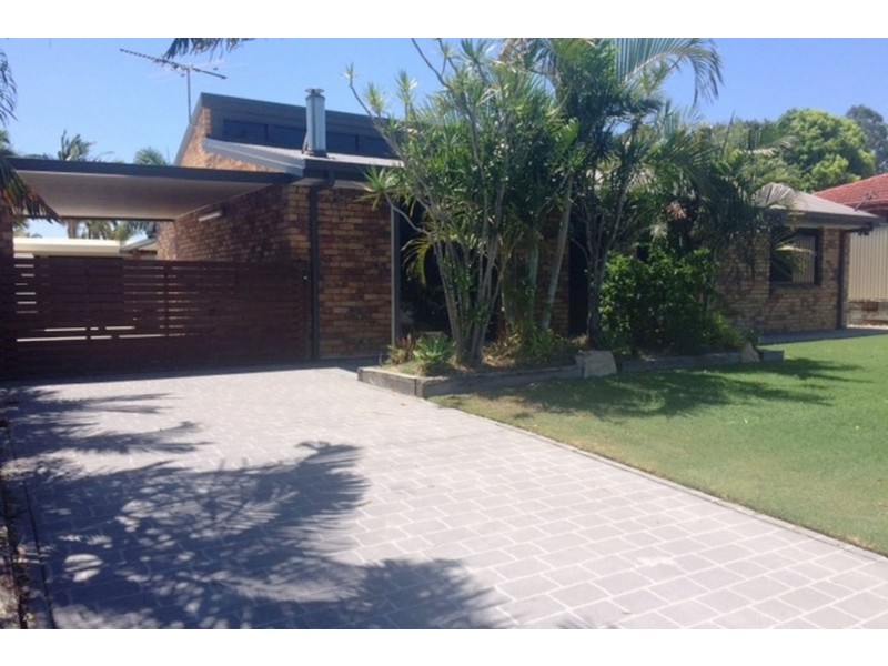 11 Homebush Drive, Regents Park QLD 4118
