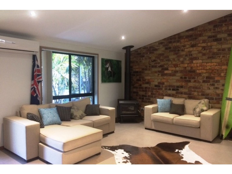 11 Homebush Drive, Regents Park QLD 4118