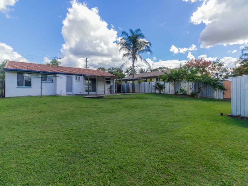 27 Bursaria Street, Crestmead QLD 4132