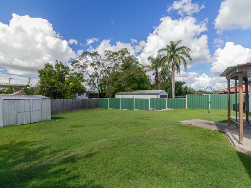 27 Bursaria Street, Crestmead QLD 4132