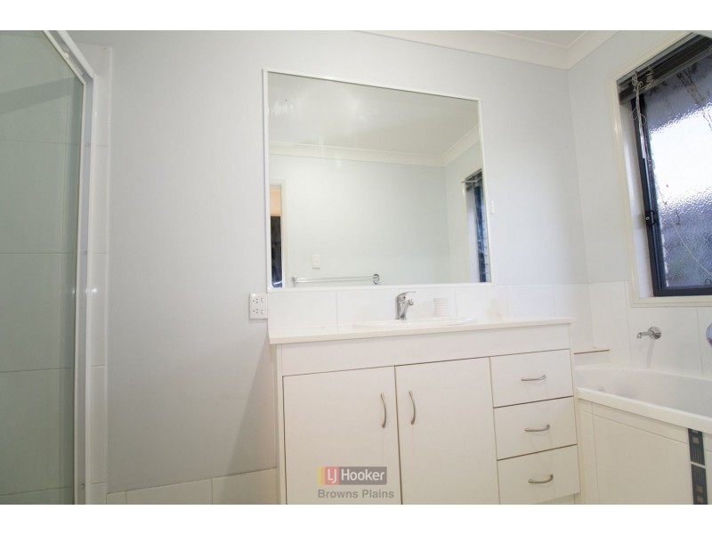 86 Second Avenue, Marsden QLD 4132