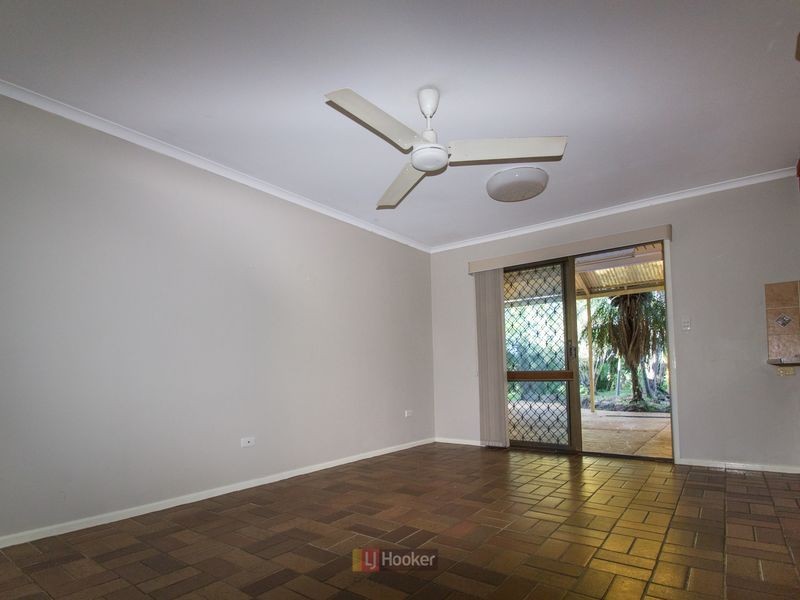 1 Peregrine Street, Park Ridge QLD 4125