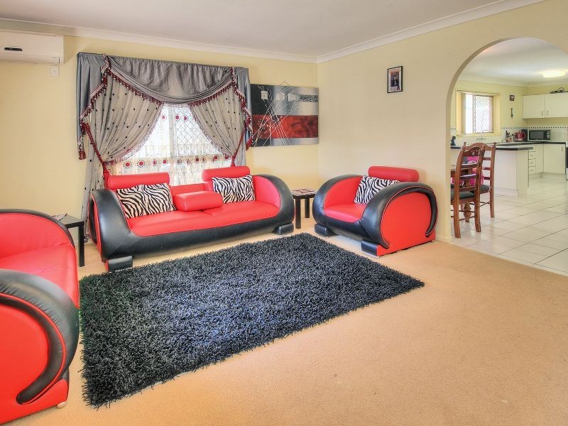 18 Tovey Road, Boronia Heights QLD 4124