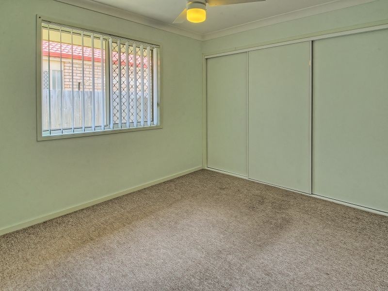 4 Lake Manchester Street, Logan Reserve QLD 4133