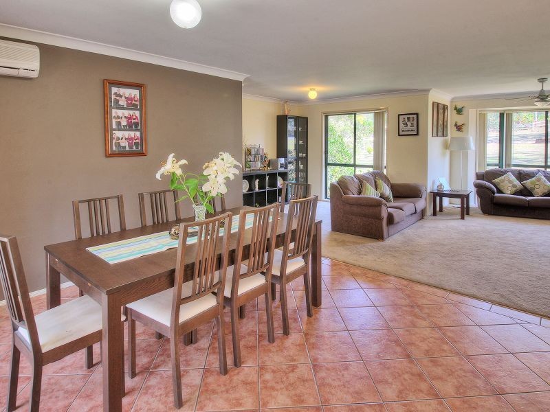 9 Platypus Drive, Greenbank QLD 4124