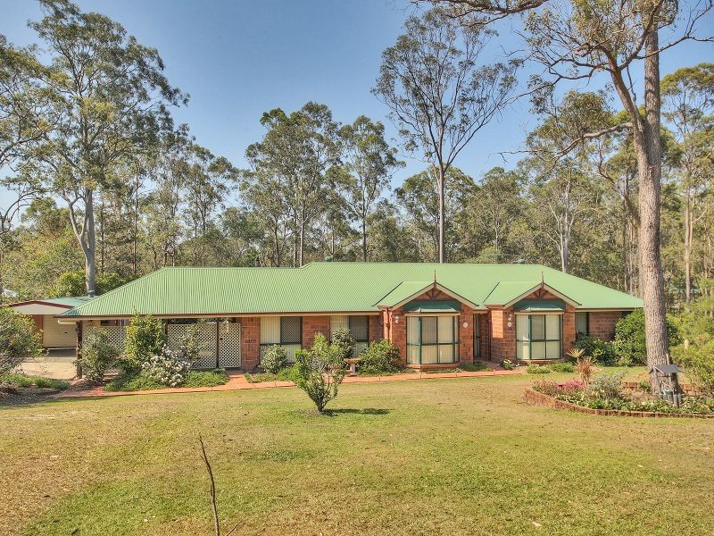 9 Platypus Drive, Greenbank QLD 4124