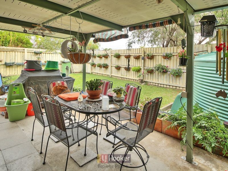 1/6 Peverell Street, Hillcrest QLD 4118