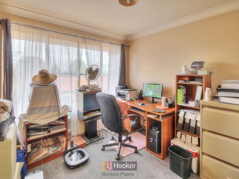 1/6 Peverell Street, Hillcrest QLD 4118