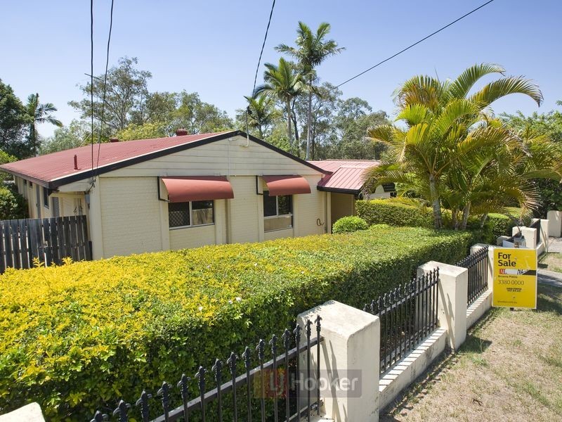 67 Conifer Street, Hillcrest QLD 4118