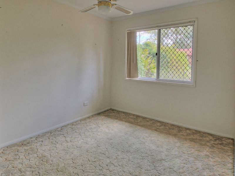 33 Myall Street, Crestmead QLD 4132