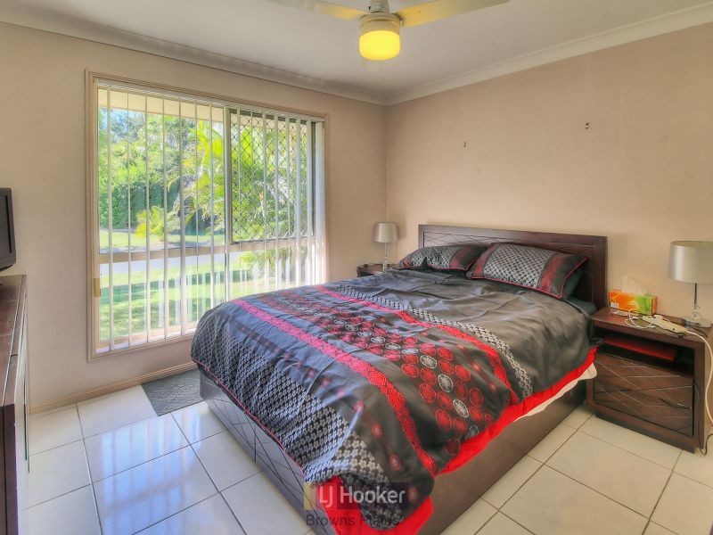 5 Jardine Court, Hillcrest QLD 4118