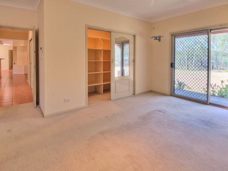 33 Rundalua Road, Chambers Flat QLD 4133