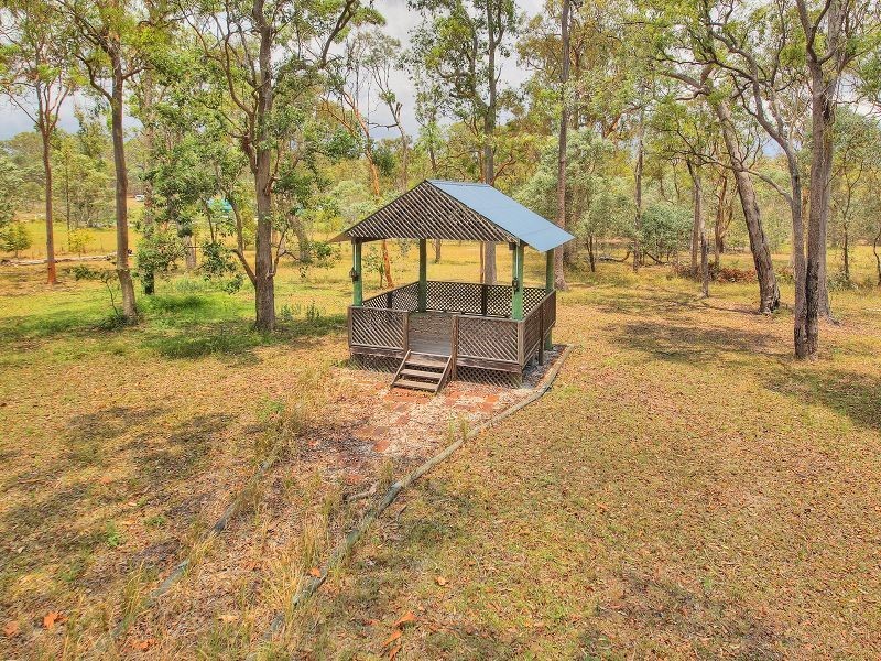 33 Rundalua Road, Chambers Flat QLD 4133