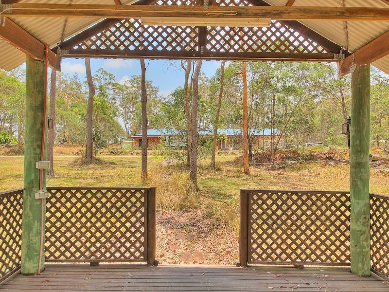 33 Rundalua Road, Chambers Flat QLD 4133