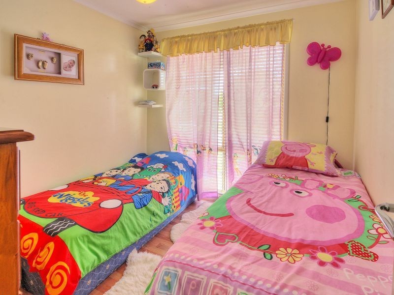 2 Murrumbidgee Street, Hillcrest QLD 4118