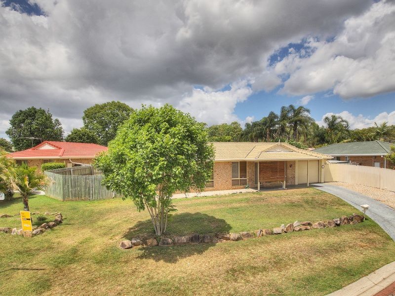 2 Murrumbidgee Street, Hillcrest QLD 4118