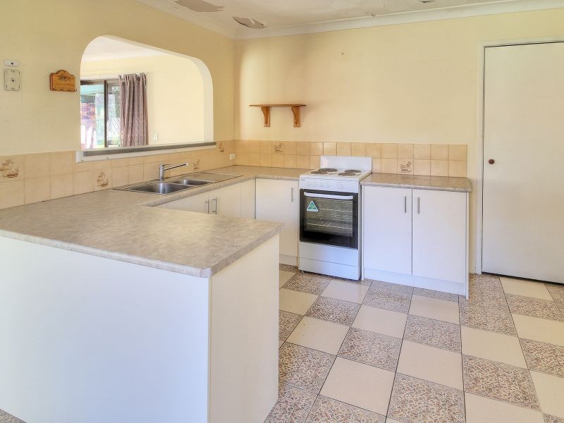 51 Vansittart Road, Regents Park QLD 4118