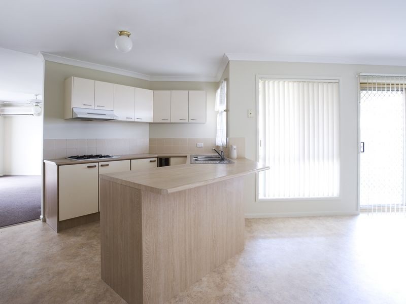 10 Lyndon Court, Boronia Heights QLD 4124
