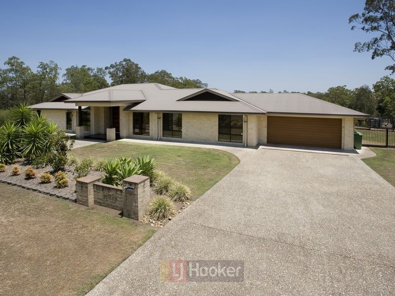30 Compal Road, Park Ridge QLD 4125