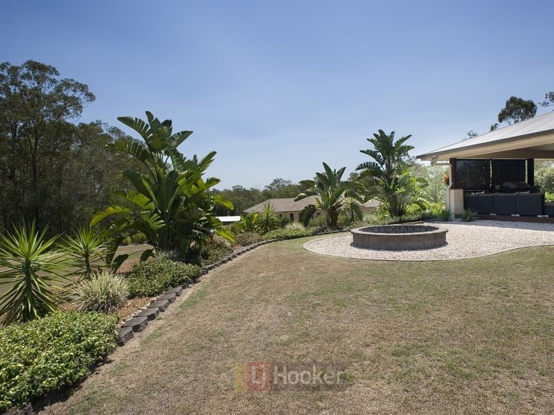 30 Compal Road, Park Ridge QLD 4125