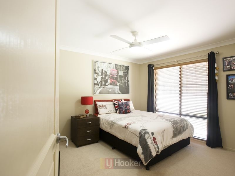 30 Compal Road, Park Ridge QLD 4125