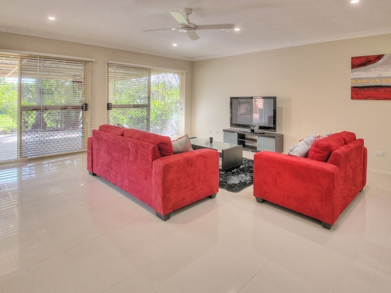 2 Colburn Court, Boronia Heights QLD 4124