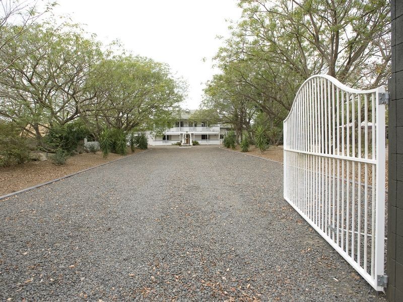 98 Warner Road, Chambers Flat QLD 4133