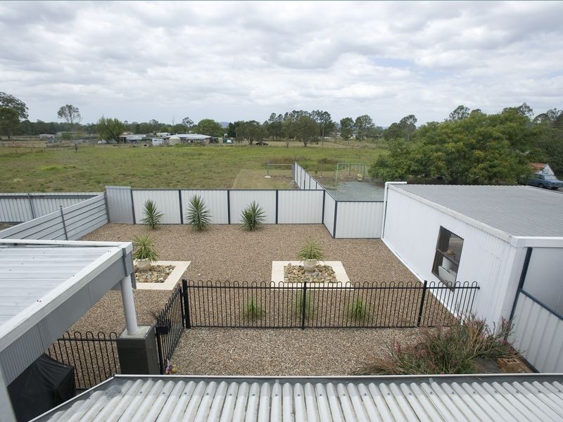 98 Warner Road, Chambers Flat QLD 4133