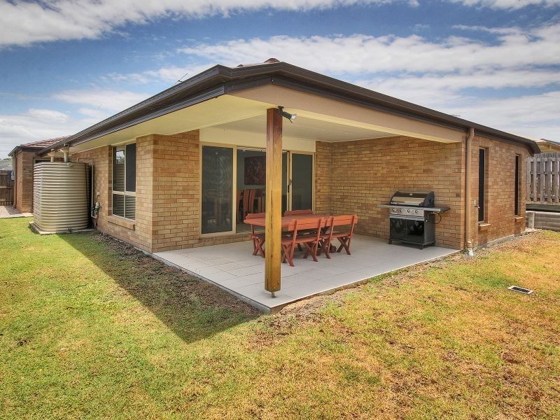 24 Cedarwood Street, Berrinba QLD 4117