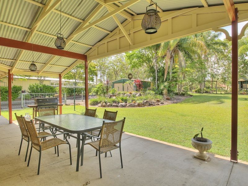 143 Merluna Road, Park Ridge South QLD 4125