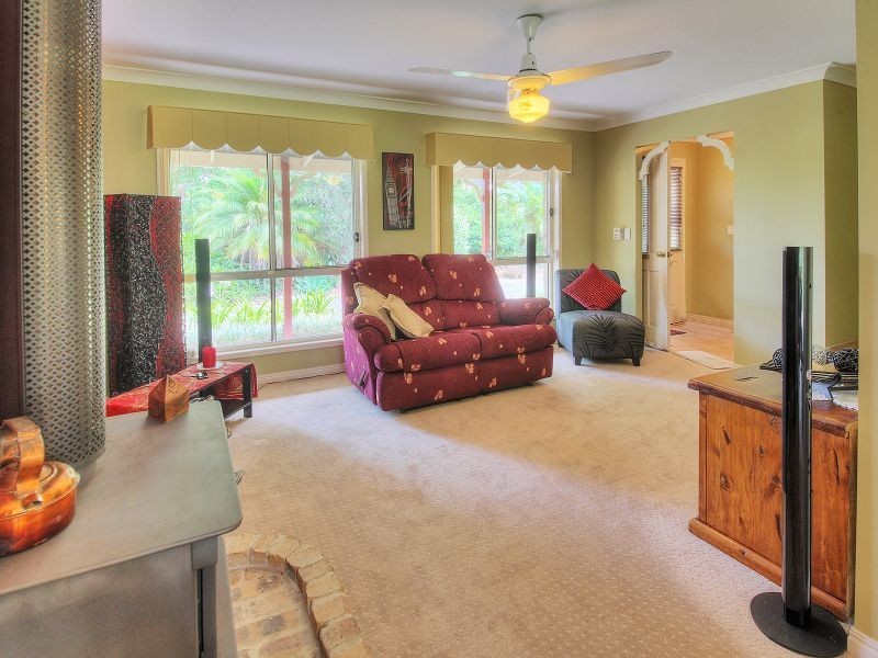 143 Merluna Road, Park Ridge South QLD 4125